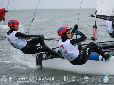 从阳江走向全国大舞台，许华妹勇夺十五运帆船赛铜牌