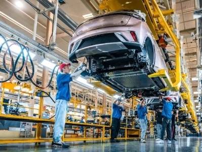 南方观察｜“世界级”“国字号”汽车盛会为何青睐深圳坪山？