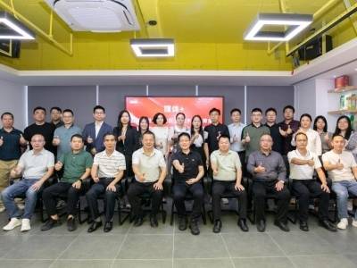 “媒体+”赋能万亿宠物新赛道，首届大湾区宠物行业年度盛典来啦