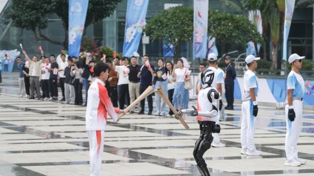 四城同频传圣火，三地同心向未来