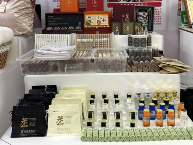 阳江新湖沉香“圈粉”羊城。