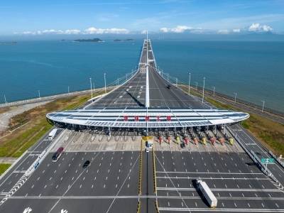 横跨三地！边检海关保障全运会跨境自行车赛“无感通关”