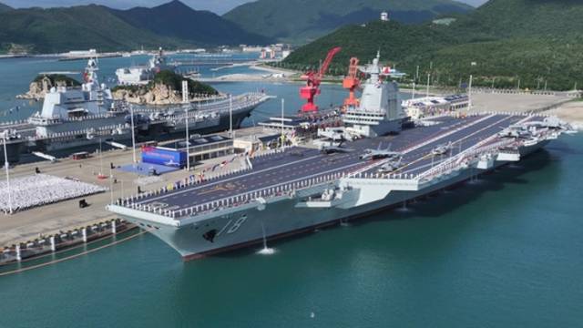福建舰正式入列！军事专家：中国海军开启远洋战力新纪元