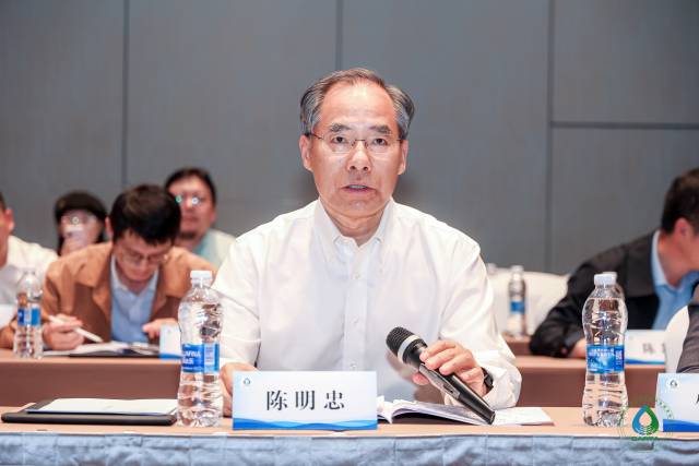 农村供水技术协会常务副会长陈明忠