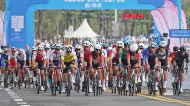 破风！2分钟回顾这场穿越伶仃洋的高燃赛事！