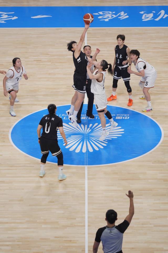 图集｜广东女篮力克浙江豪取两连胜