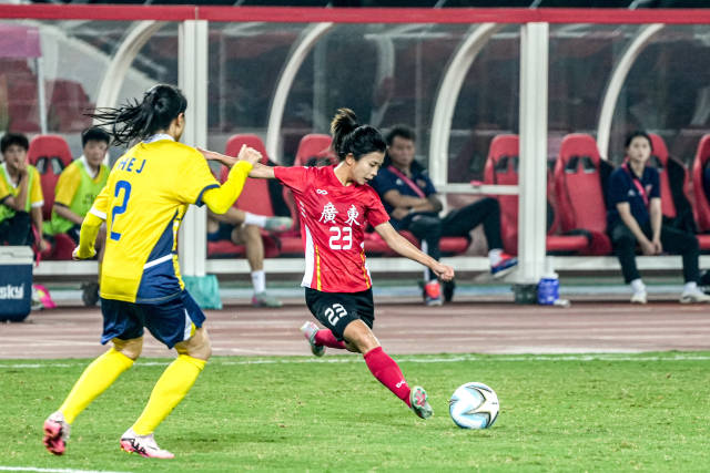 图集 | 广东女足小组头名晋级，川粤战平携手出线