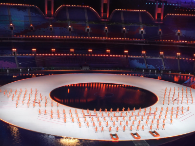 燃动全场！186名广东“消防橙”亮相十五运会开幕暖场表演