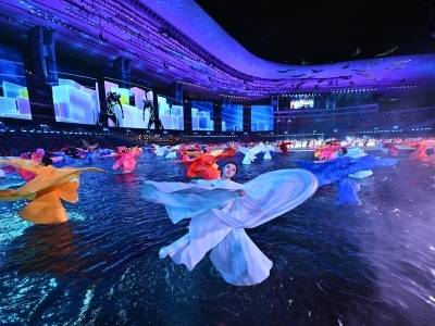 体育场造了一片海？“水舞台”惊艳亮相｜全运会开幕式揭秘