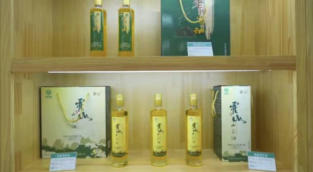 部分河源油茶产品。