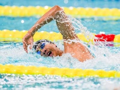 十五运会游泳首金，花落张展硕！