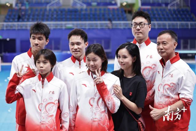 十五运会跳水比赛收官！广东队拍照也是实力派