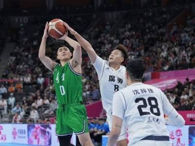剑指金牌！辽粤大战广东男篮大胜晋级｜十五运会