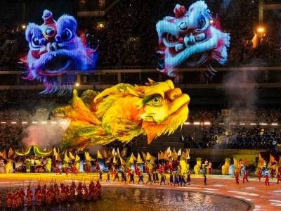 “鳌”游天海如何做到？十五运会开幕式揭秘｜视频