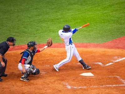 十五运会棒球项目在中山开赛，“00后”球员挑大梁