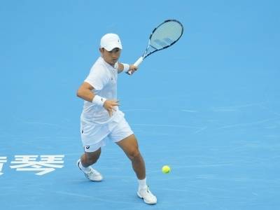 北京队上演“抢十”逆转，险胜江苏队获网球男子团体冠军