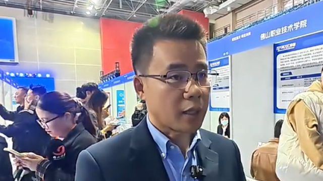 视频｜真·BOSS直聘！宏旺集团副总裁高志策现场收简历