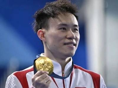 “家己人”谢思埸在“家门口”勇夺双冠