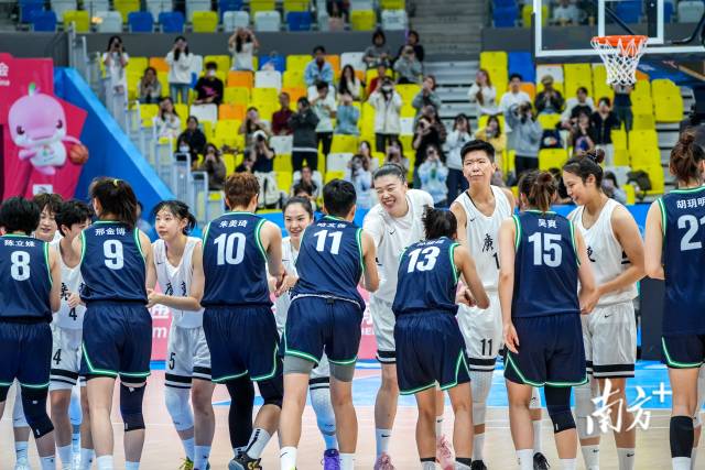 图集｜广东女篮60分大胜辽宁，强势晋级全运会决赛