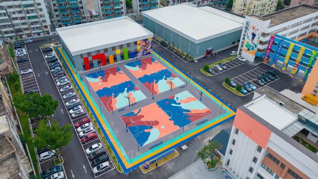 “锐空间”文体社区开放运营以来，组织举办了多场丰富多彩的文体活动。