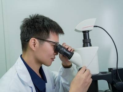 中山大学陈森华：向海问药，耕耘“蓝色药田”丨海上新农人②