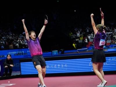 连扳四局！“诗与远方”艰难赢下十五运会混双金牌