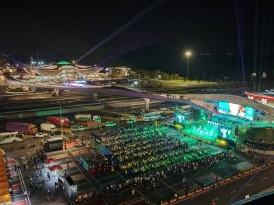 茶香漫网！茂名以“围炉之暖”，聚“网络新声”