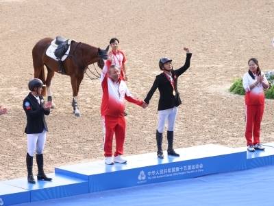 广东队包揽十五运马术三项赛团体个人两枚金牌