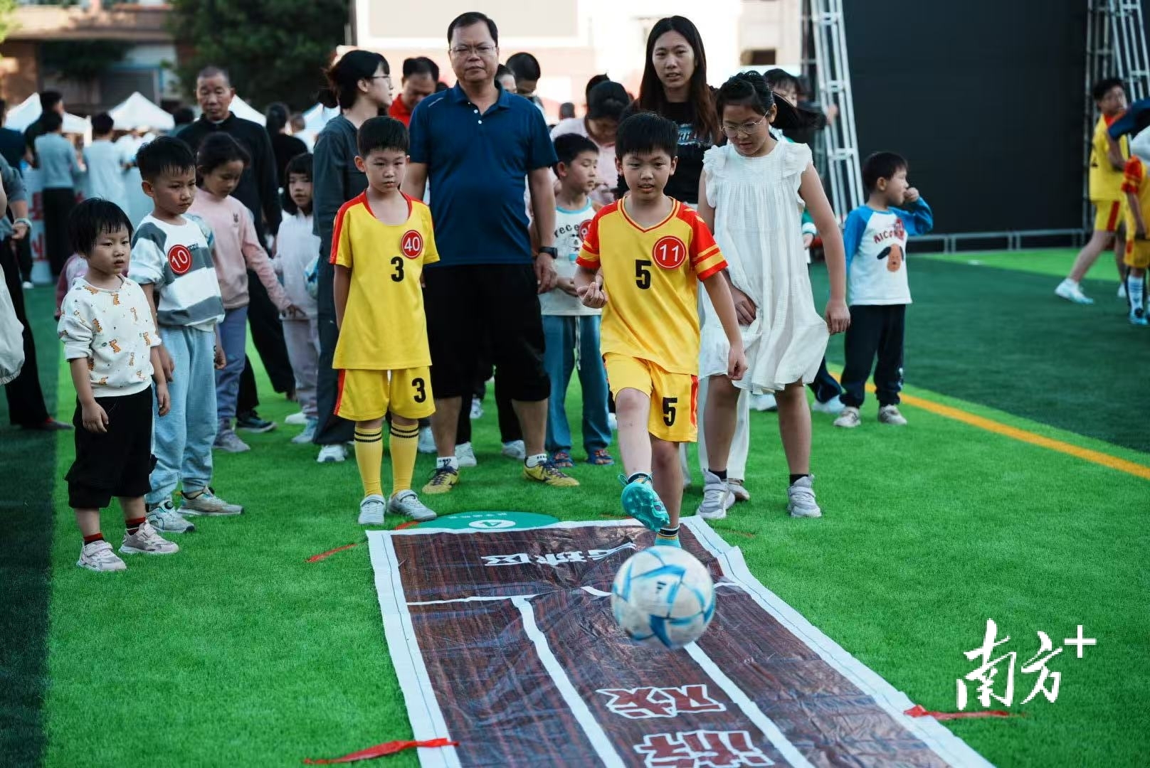 以球为魂激活全城活力！梅州借十五运会擦亮“足球之乡”品牌