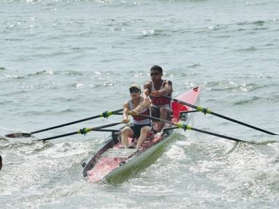 图集｜直击十五运会海岸赛艇沙滩冲刺赛首个“金牌日”