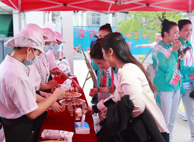 中华土鸡品鉴现场。 中华土鸡品鉴现场。