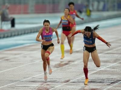“我很棒！”莫家蝶首次参加全运会400米，摘银！
