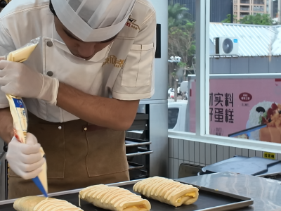 康欣烘焙董事长李欣欣：湛味加“焙” 与“食”俱进｜港城企示录⑩