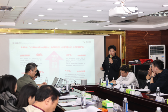 “来温州·创未来”2025全球精英创新创业大赛龙港分区赛现场 “来温州·创未来”2025全球精英创新创业大赛龙港分区赛现场