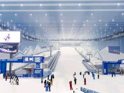视频 | 宝安4000㎡冰雪乐园周五开业！