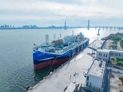 “湛江湾1号”正式交付，唱响湛江耕海牧歌