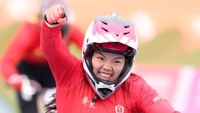 一骑绝尘！广东廖婉仪勇夺竞速小轮车女子组冠军