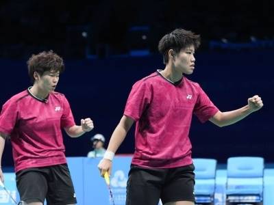 79分钟鏖战，福建队获羽毛球女子双打金牌