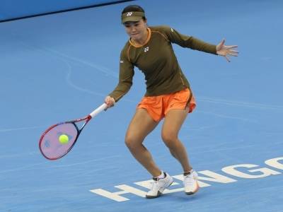 安徽队朱琳2：0横扫北京队高馨妤，勇夺十五运会网球女单金牌