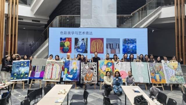 东莞全域文明｜艺术资源对接心理服务，这个冬天，岭南美术馆太治愈啦！