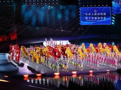 一张“纸”如何托起这场盛会？十五运会闭幕式总导演沈晨揭秘