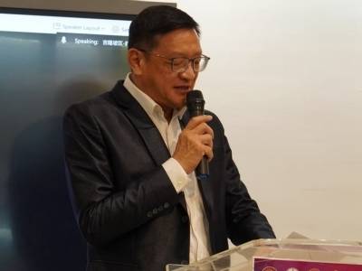 穿梭于梅州与马来西亚的文化信使梁国财：海外推广汉剧、教客家话