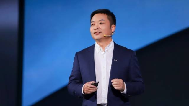 小鹏汽车董事长何小鹏：未来年轻人结婚或有新“三大件”