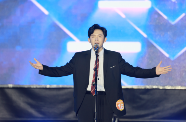 江铭峰获最佳风采奖。肇庆市融媒体中心记者 刘春林 摄