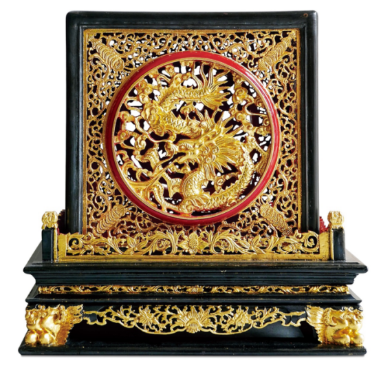 木雕  《四方宣炉罩》  作者：吴它军、杨坚平  深圳