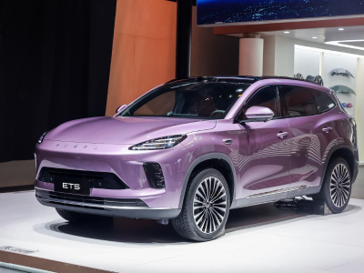 星途ET5首秀，智能辅助驾驶全面升级