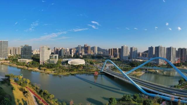 视频｜12月，跟着五月天，一起看“南”得的风景