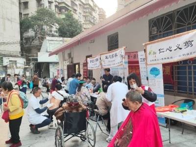 云鹤社区中医夜市点亮健康生活，邻里温情共筑健康家园