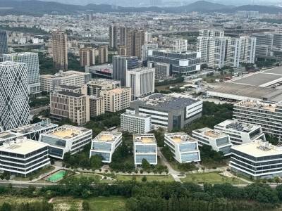 AI为操作系统，深圳坪山“车药芯智”融通共进