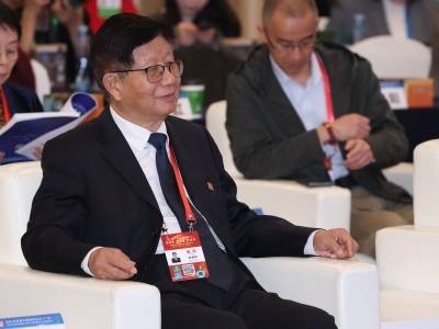 原中共中央党校副校长李君如：文化新业态成为经济发展新增量